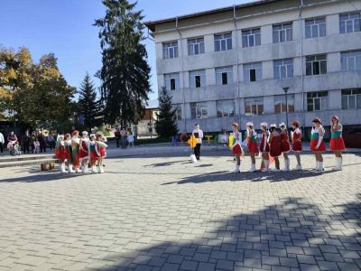 Патронен празник и откриване на STEM център - ОУ Неофит Рилски - Костандово